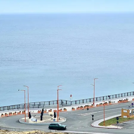 Sea View - Faleza Nord * Κονστάντζα